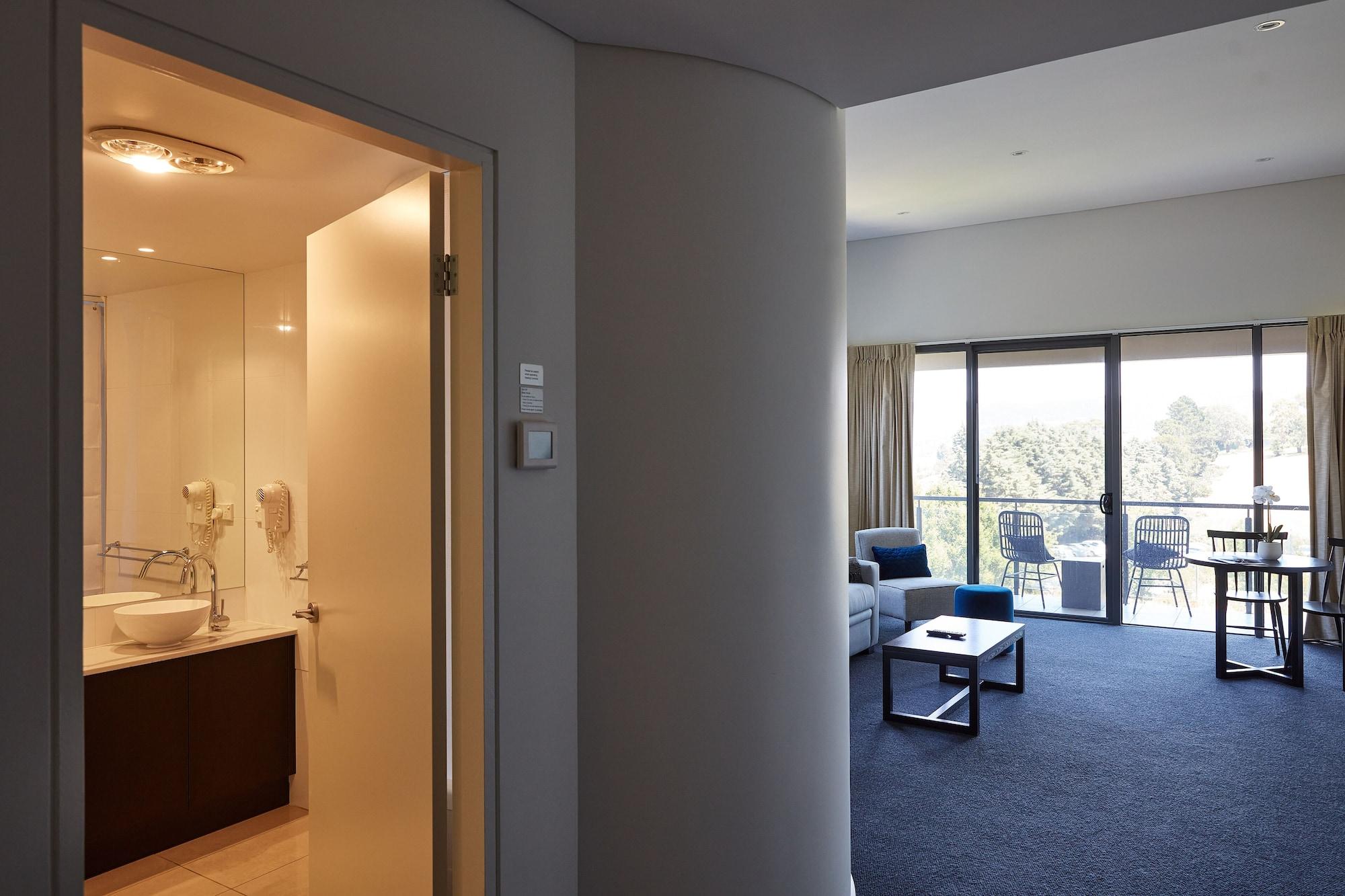 Balgownie Estate Yarra Valley Ярра-Глен Экстерьер фото A room at the hotel