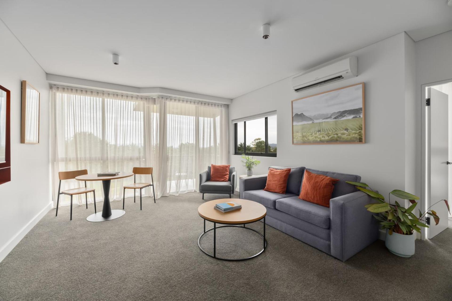 Balgownie Estate Yarra Valley Ярра-Глен Экстерьер фото A staged living room