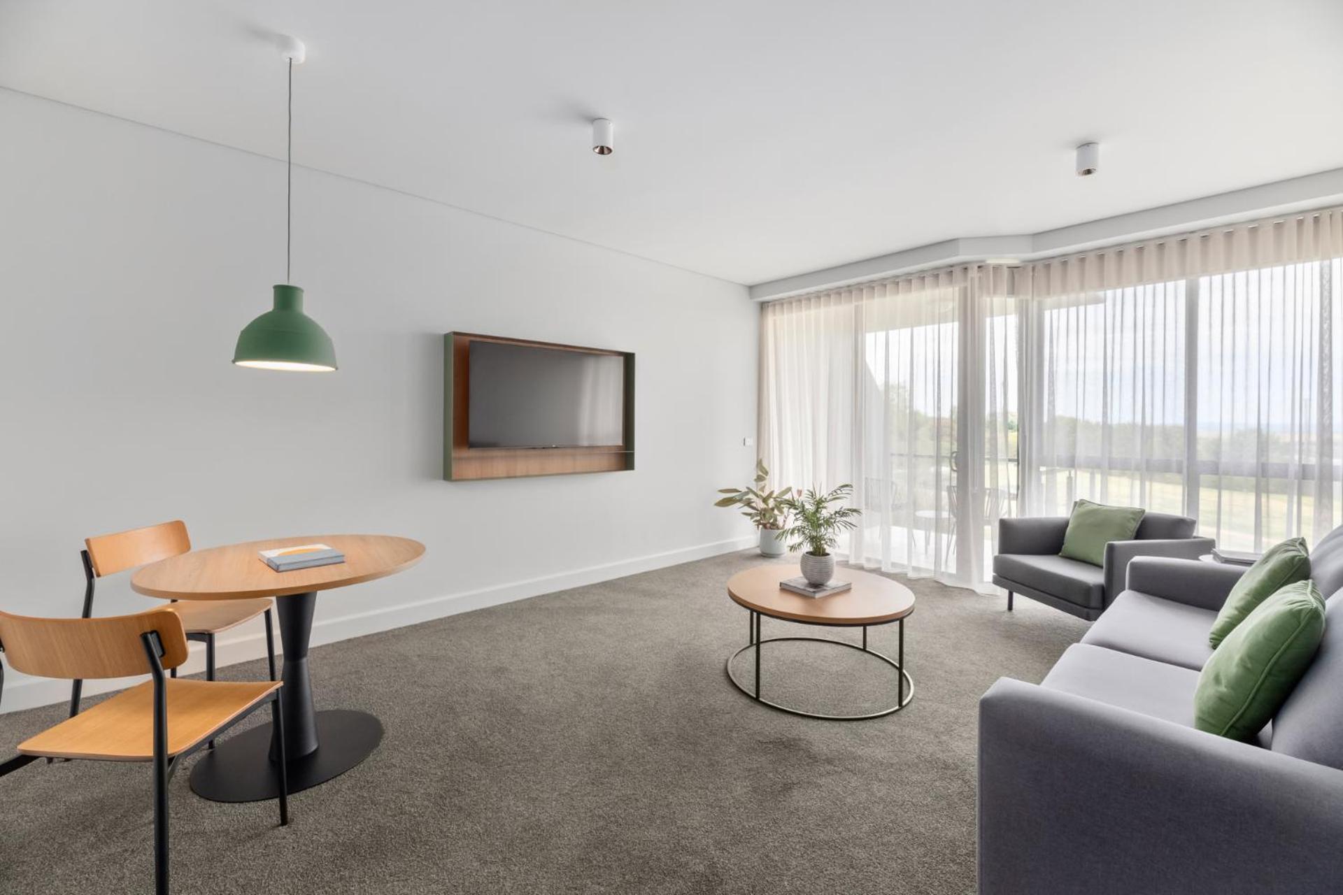 Balgownie Estate Yarra Valley Ярра-Глен Экстерьер фото A staged apartment