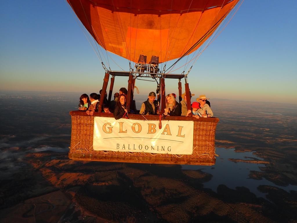 Balgownie Estate Yarra Valley Ярра-Глен Экстерьер фото Global Balloon Adventures